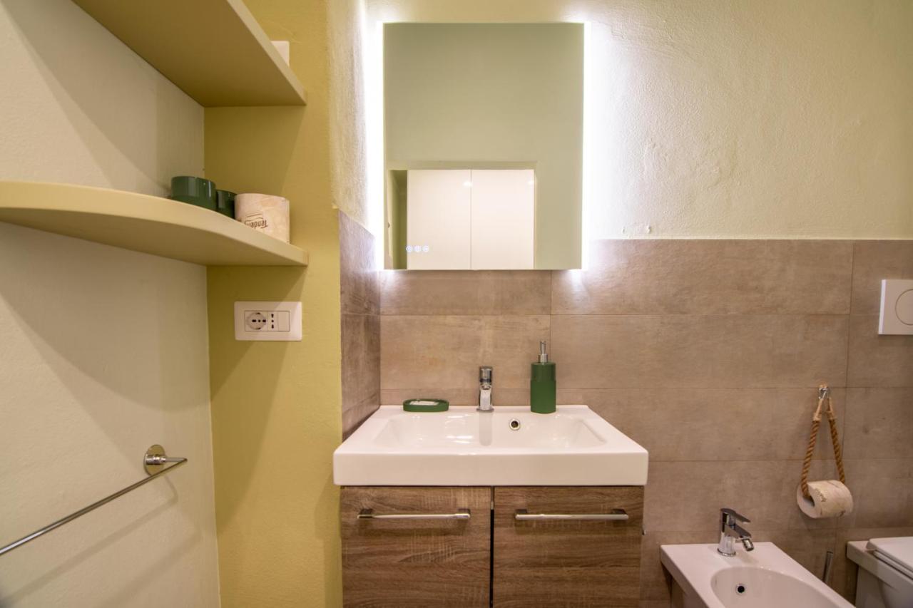 Ferienwohnung Soppalchino In Via Savona Mailand Exterior foto